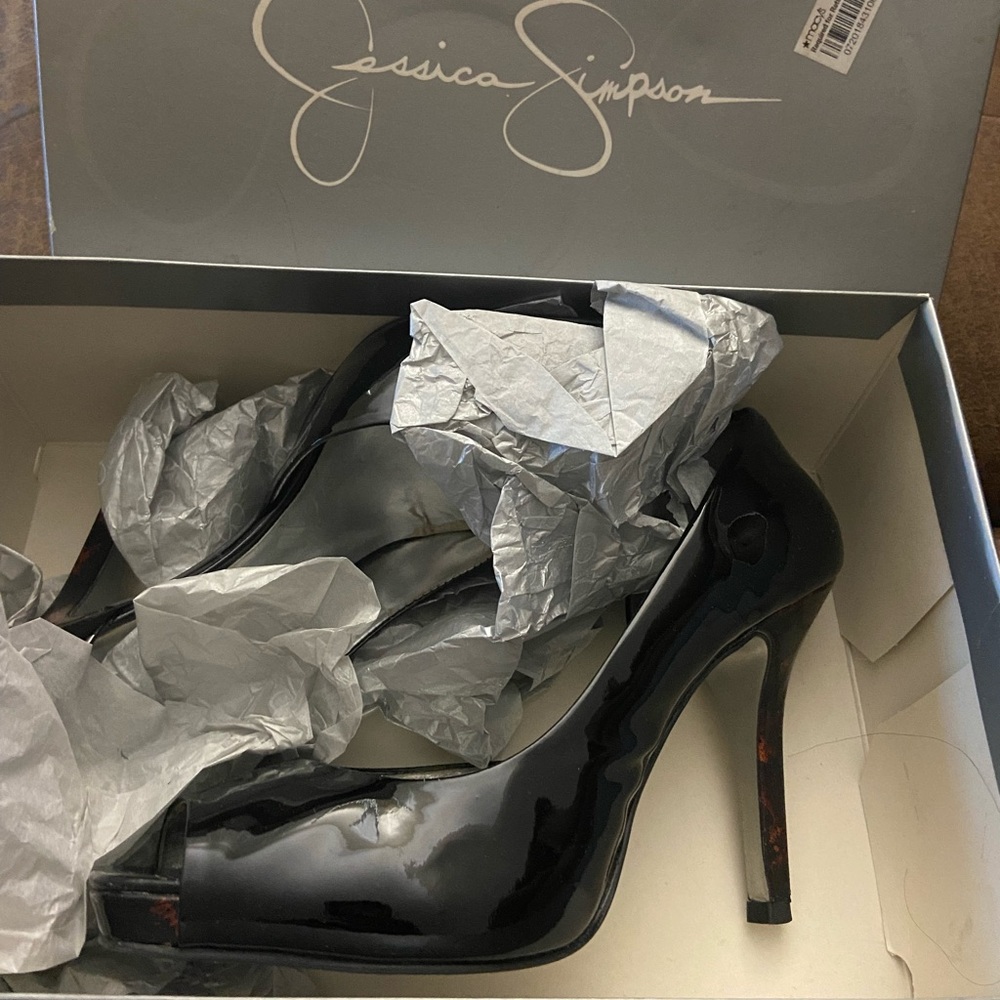 Jessica Simpson Shoes - Picture 5 of 8